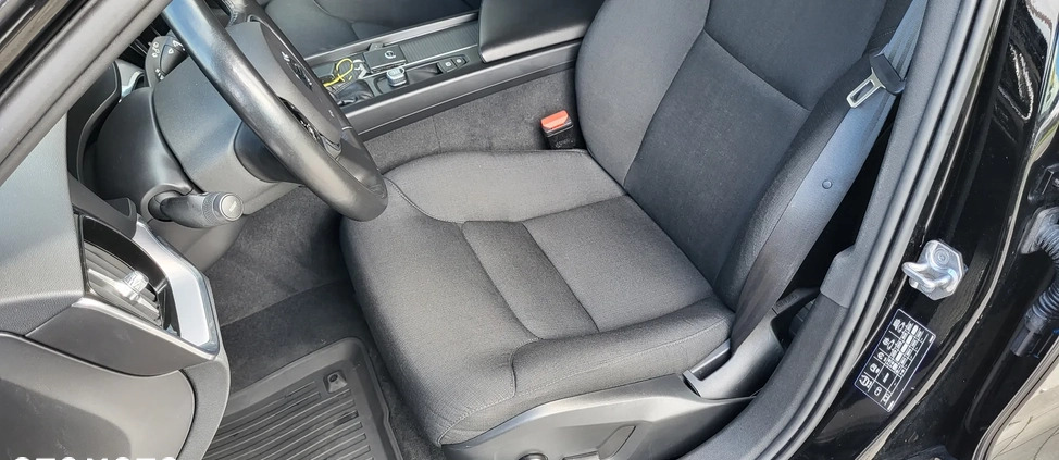 Volvo V60 cena 104550 przebieg: 77000, rok produkcji 2019 z Węgliniec małe 781